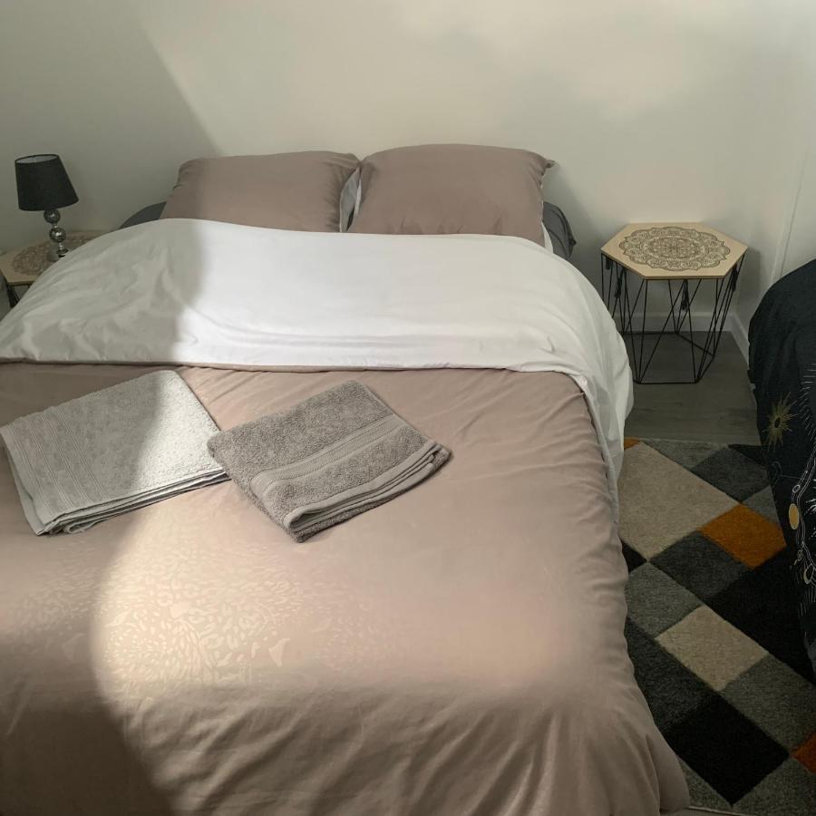 Appartement 4 Personnes Emplacement Ideal Proche Des 24H Et Gare Ле-Ман Екстер'єр фото